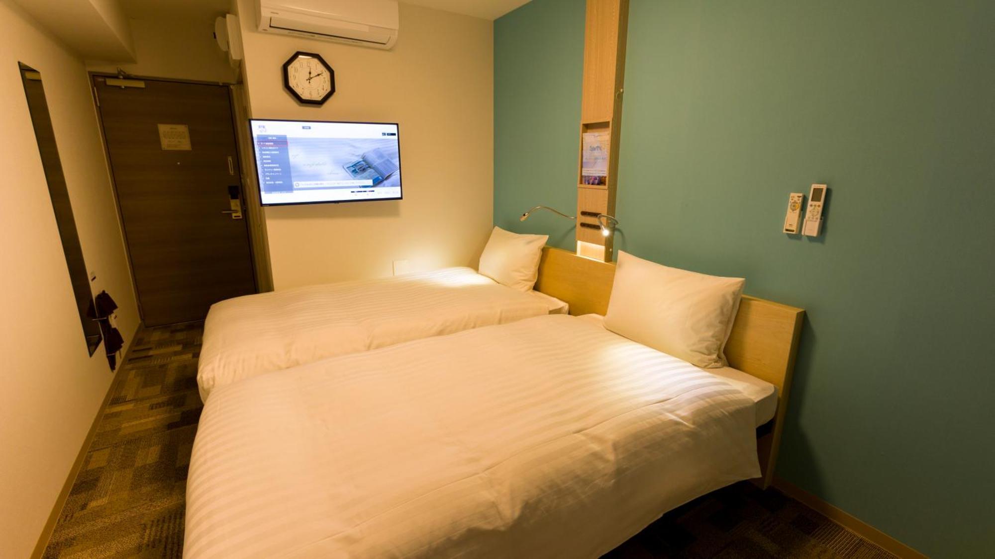 Toyoko Inn Tokyo Keio-Sen Higashi-Fuchu-Eki Kita-Guchi Chambre photo